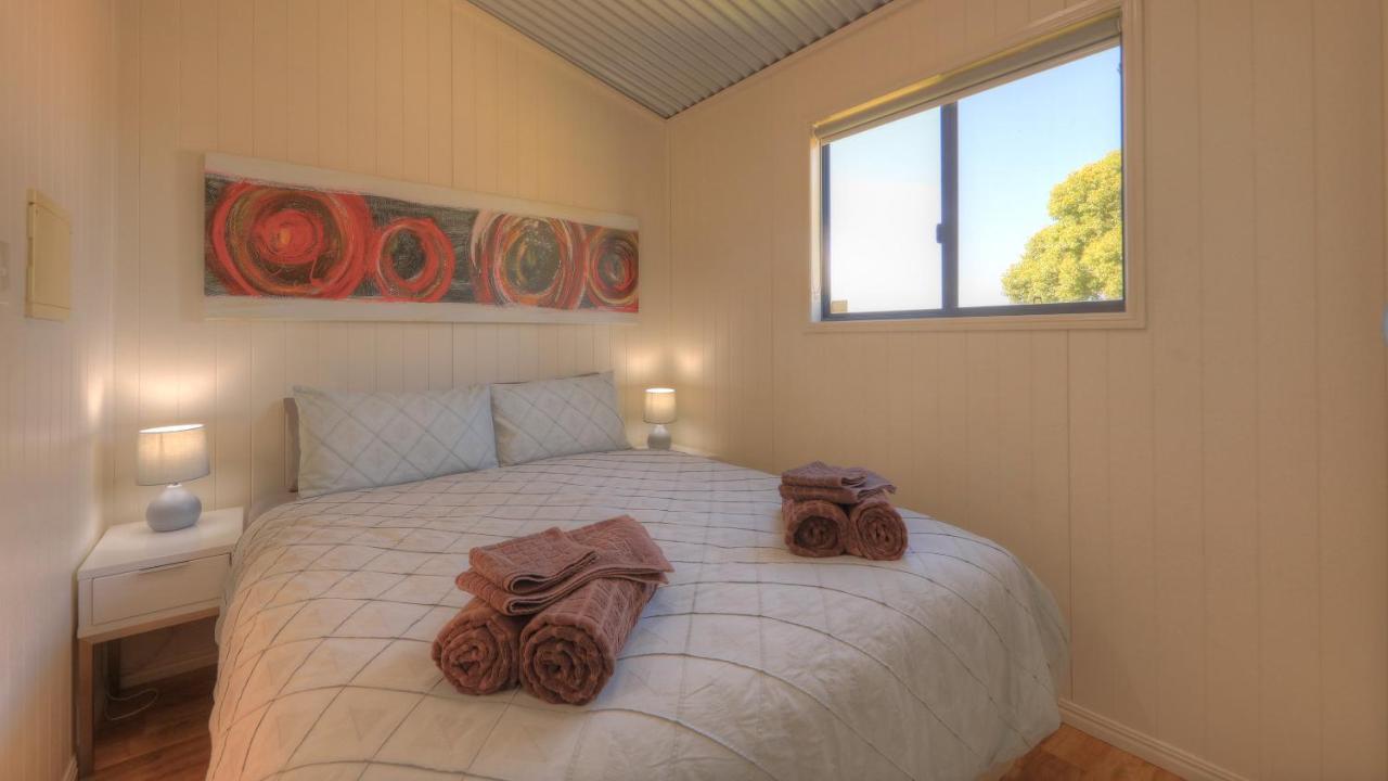 Killarney View Cabins And Caravan Park Екстер'єр фото