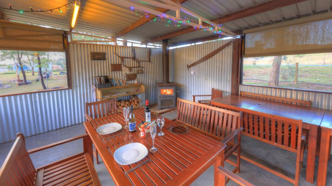 Killarney View Cabins And Caravan Park Екстер'єр фото